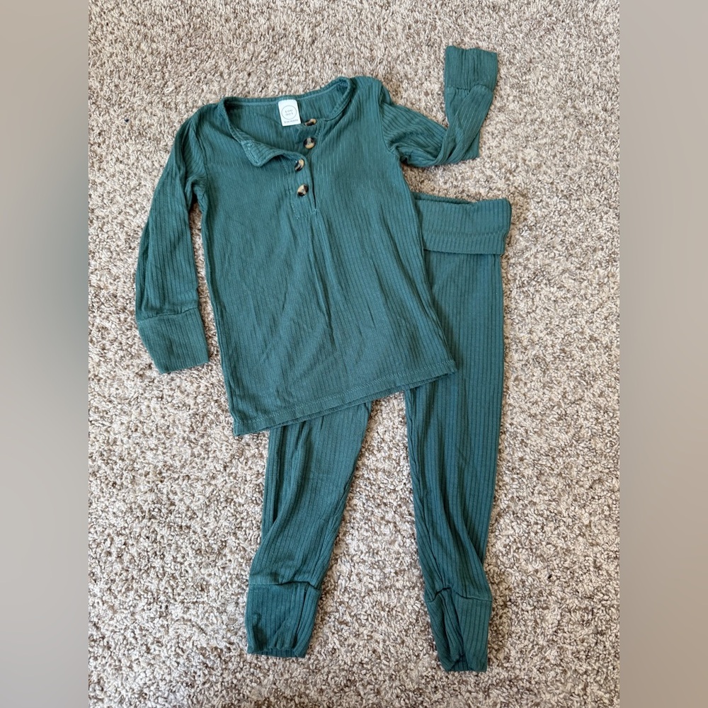 Lou Lou & Company 2pc Ribbed set